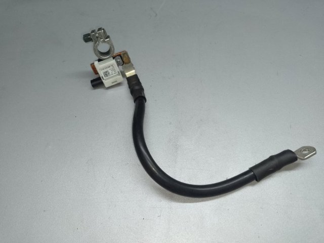 Кабель массы аккумулятора (АКБ) 8R0915181C VAG