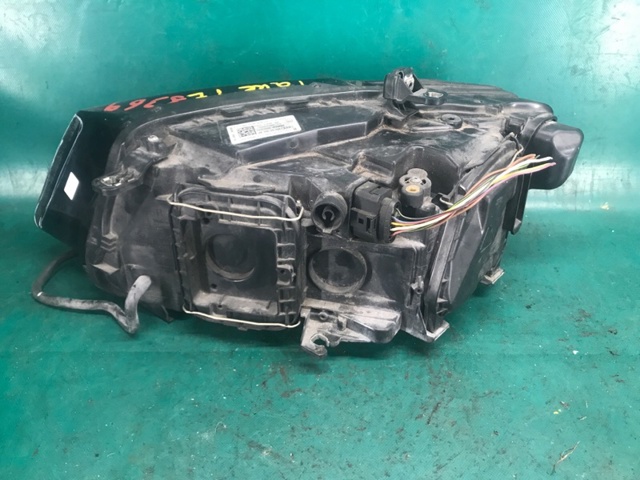 VAG 8R0941004AP в наличии Киев