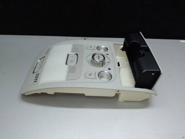 8T0947139RET1 купить Павлоград