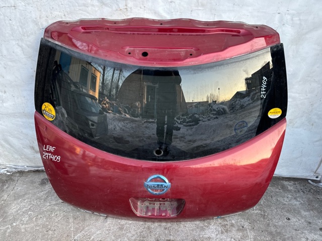 903003NA0A NISSAN Стекло багажника двери 3/5-й задней (ляды) купить в Кривой Рог
