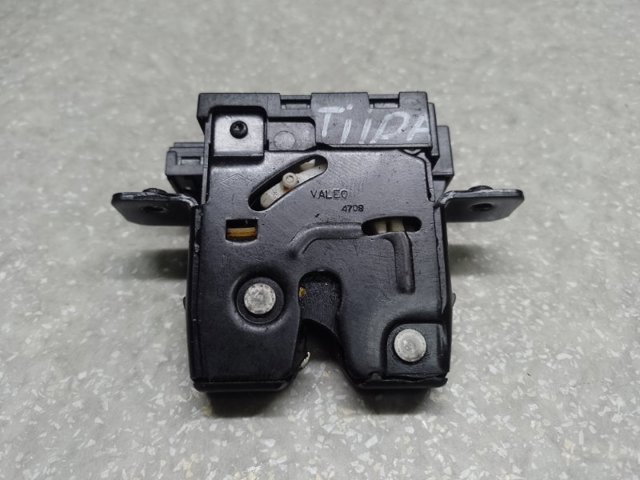 NISSAN 90502ED00C Замок багажника в наличии Ужгород