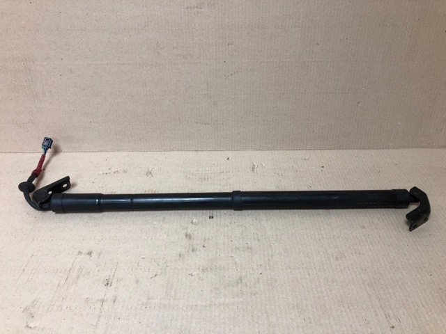 905609NJ0A NISSAN купить в Львов