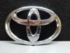 Фирменный значек на багажник Toyota Camry