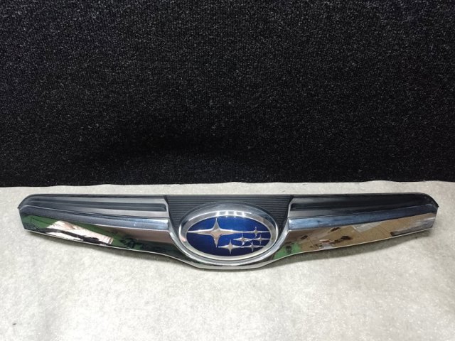 Облицовка радиатора 91121SG050 SUBARU
