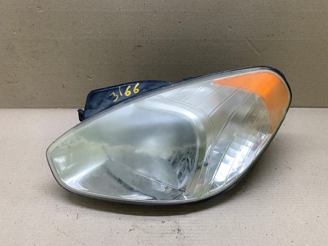 Блок фара левая 921011E011 HYUNDAI