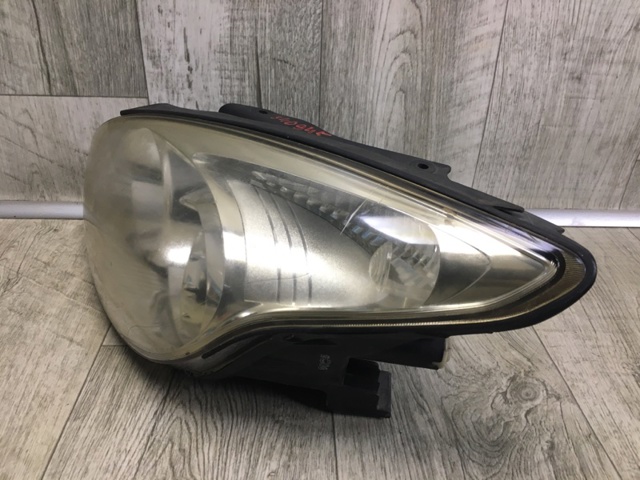 921012L120 HYUNDAI Левая фара купить в Днепр