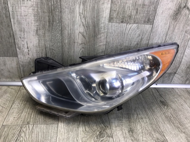 Фара левая 921014R050 HYUNDAI