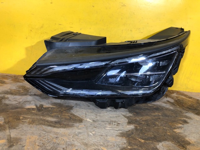 Фара левая 92101CV110 HYUNDAI