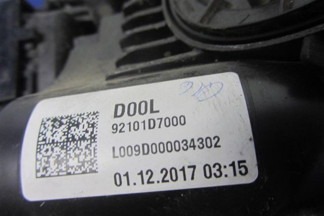 Фара левая 92101D7000 HYUNDAI