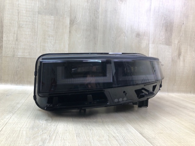 92101GI000 HYUNDAI Фара левая купить в Полтава