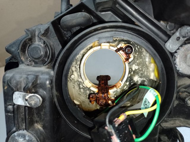 921021R710 Фара правая купить Харьков