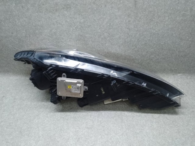 HYUNDAI 921022T141 Правая фара в наличии Запорожье