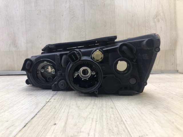 921023KXXX HYUNDAI Фара правая купить в Запорожье