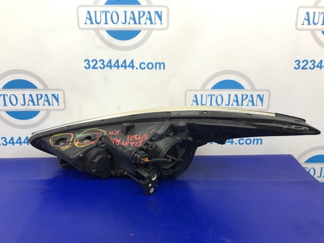 HYUNDAI 921023X280 Правая фара в наличии Полтава