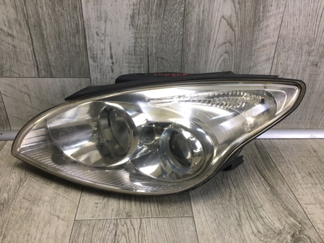 Блок фара левая 921032L120 HYUNDAI