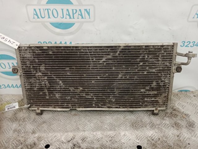 Радиатор системы охлаждения кондиционера 921102F000 NISSAN