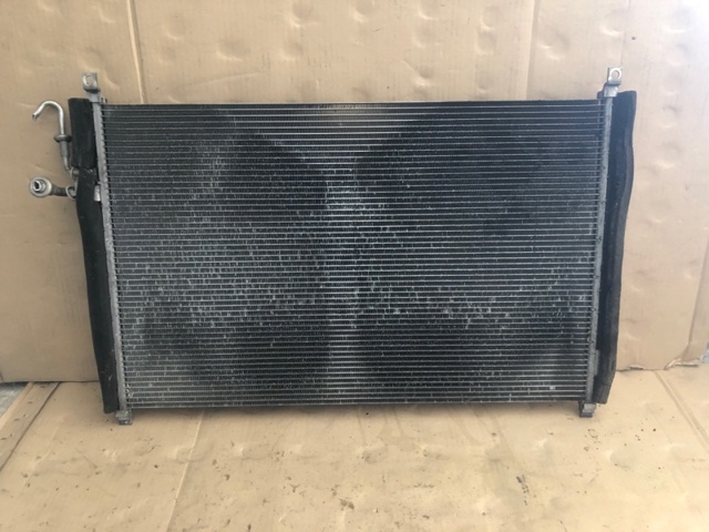 92110EG000 NISSAN Радиатор кондиционера купить в Павлоград