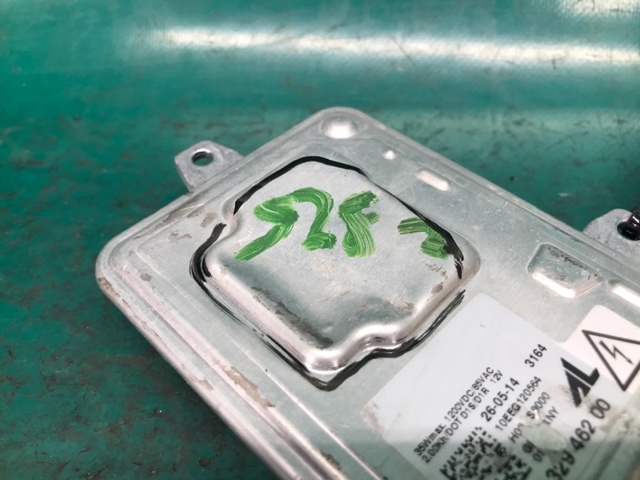 921902T100 HYUNDAI купить в Днепр