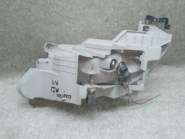 922022V000 Фара противотуманная правая купить Черкассы