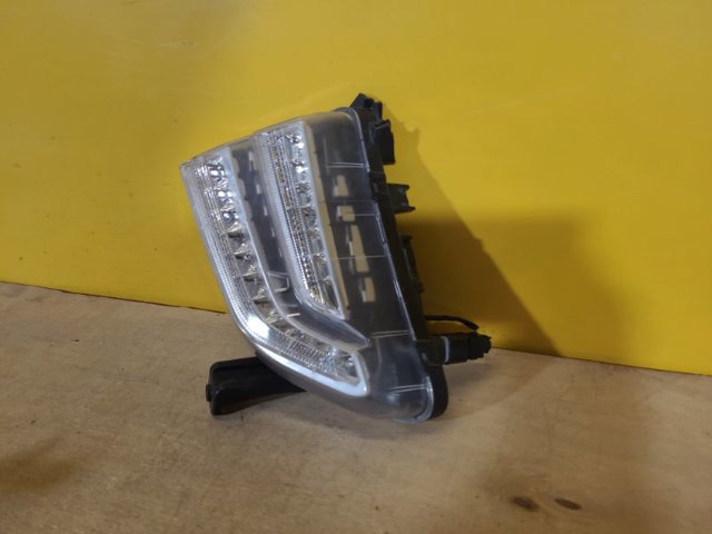 92207G2100 HYUNDAI Фара противотуманная правая купить в Киев