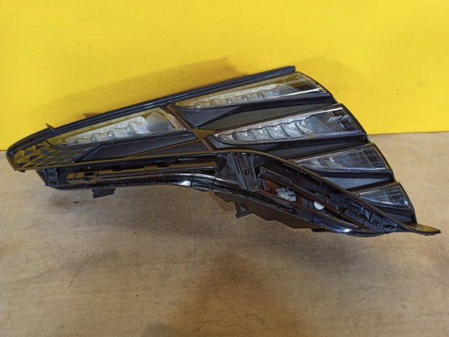 Ходовые огни, правый 92208N7100 HYUNDAI