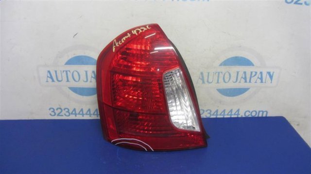 Задний левый стоп 924011E010 HYUNDAI