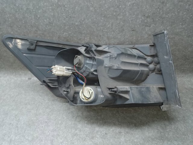 HYUNDAI 924021M010 Фонарь задний правый внешний в наличии Полтава