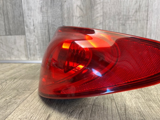 HYUNDAI 924022H050 Фонарь задний правый внешний в наличии Тернополь