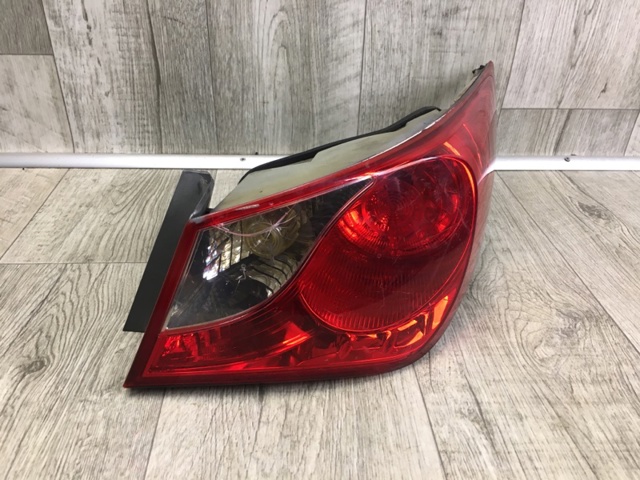 924023Q000 HYUNDAI Фонарь задний правый внешний купить в Кривой Рог