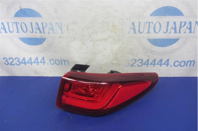 Задний правый внешний фонарь 92402J9110 HYUNDAI