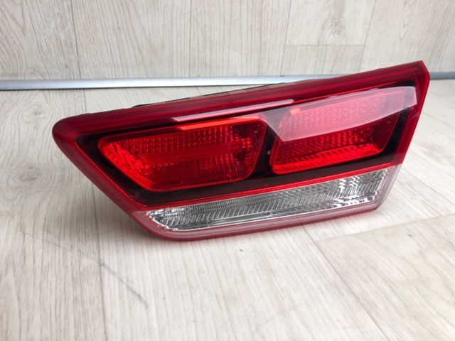 Фара задняя правая внутренняя 92404D5000 HYUNDAI