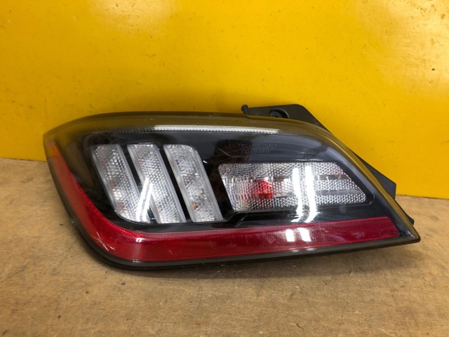 Фара заднего бампера, левый 92405J9610 HYUNDAI