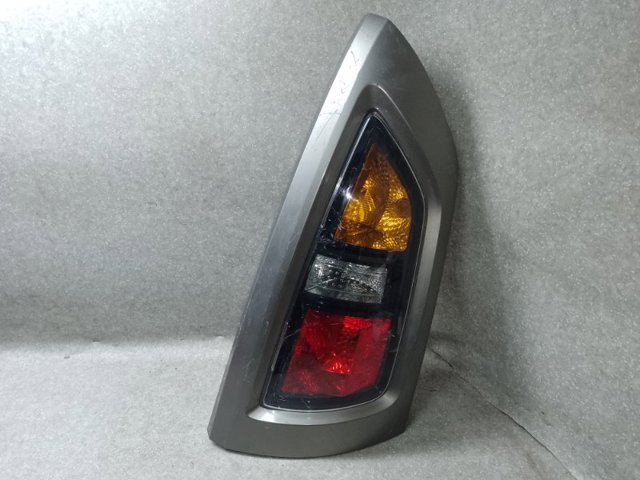 Задний правый стоп 924202K010 HYUNDAI