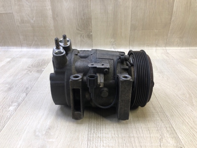 Насос кондиционера 92600AS510 NISSAN
