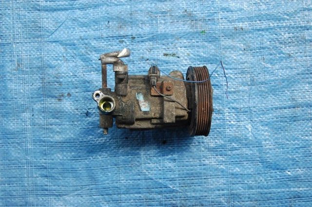 Компрессор климатической установки 92600WE410 NISSAN