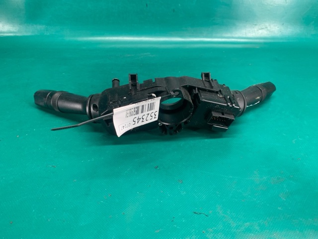 HYUNDAI 934104R110 Переключатель подрулевой левый в наличии Ужгород