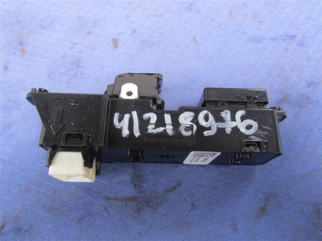 HYUNDAI 93580D30004X в наличии Днепр