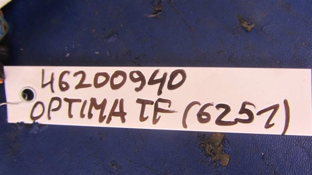 HYUNDAI 954002T825 в наличии Днепр