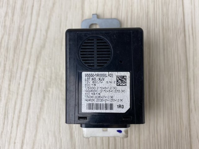 Реле указателей поворотов 955501R000 HYUNDAI