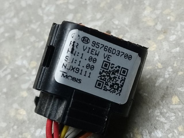 95766D3700 HYUNDAI купить в Ужгород