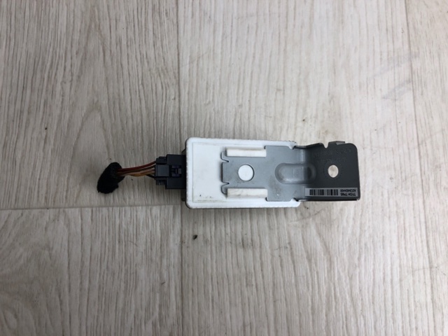 958002T560 HYUNDAI купить в Винница