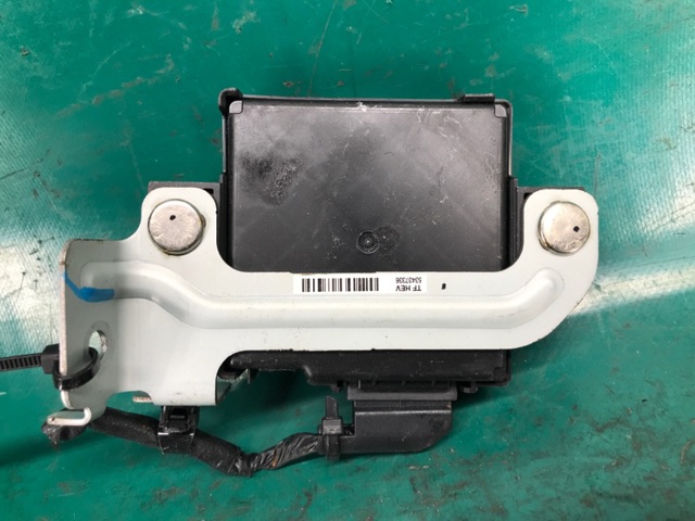 958004U100 HYUNDAI купить в Винница