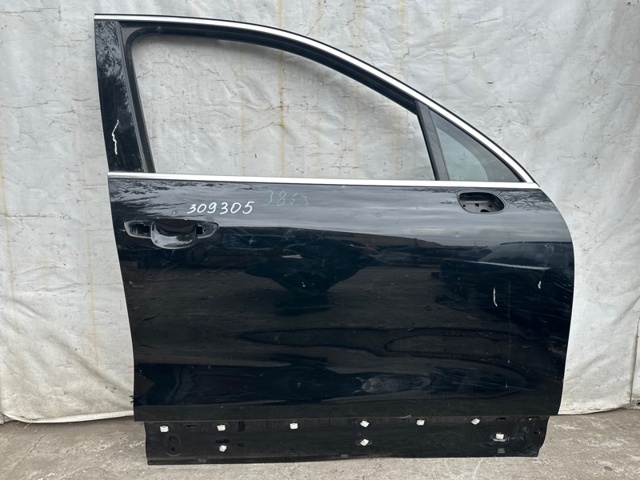 Пассажирская передняя дверь 95853101200GRV VAG