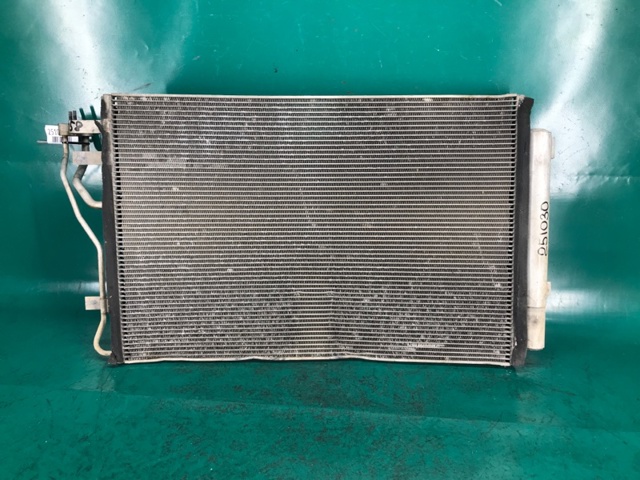 976061M102 HYUNDAI Радиатор кондиционера купить в Черкассы