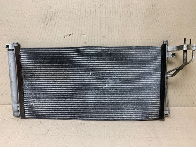 Конденсатор 976063L180 HYUNDAI