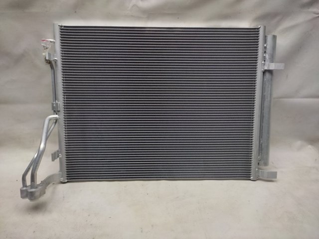 HYUNDAI 97606C1101 Радиатор кондиционера в наличии Ирпень