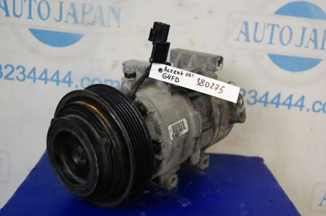 Компрессор системы кондиционирования 977011R000 HYUNDAI