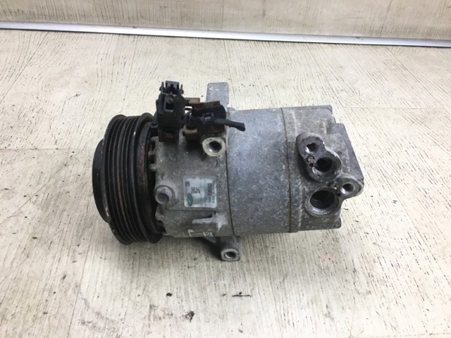 977012K700 HYUNDAI Компрессор кондиционера купить в Николаев