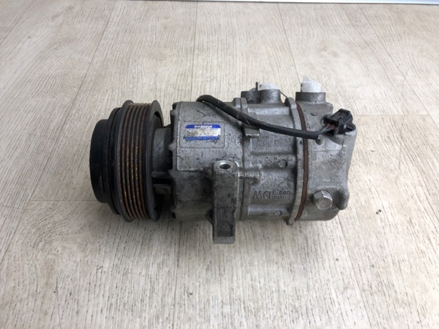 Насос кондиционера 977012S601 HYUNDAI