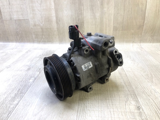 Компрессор кондиционера 977012V000 HYUNDAI